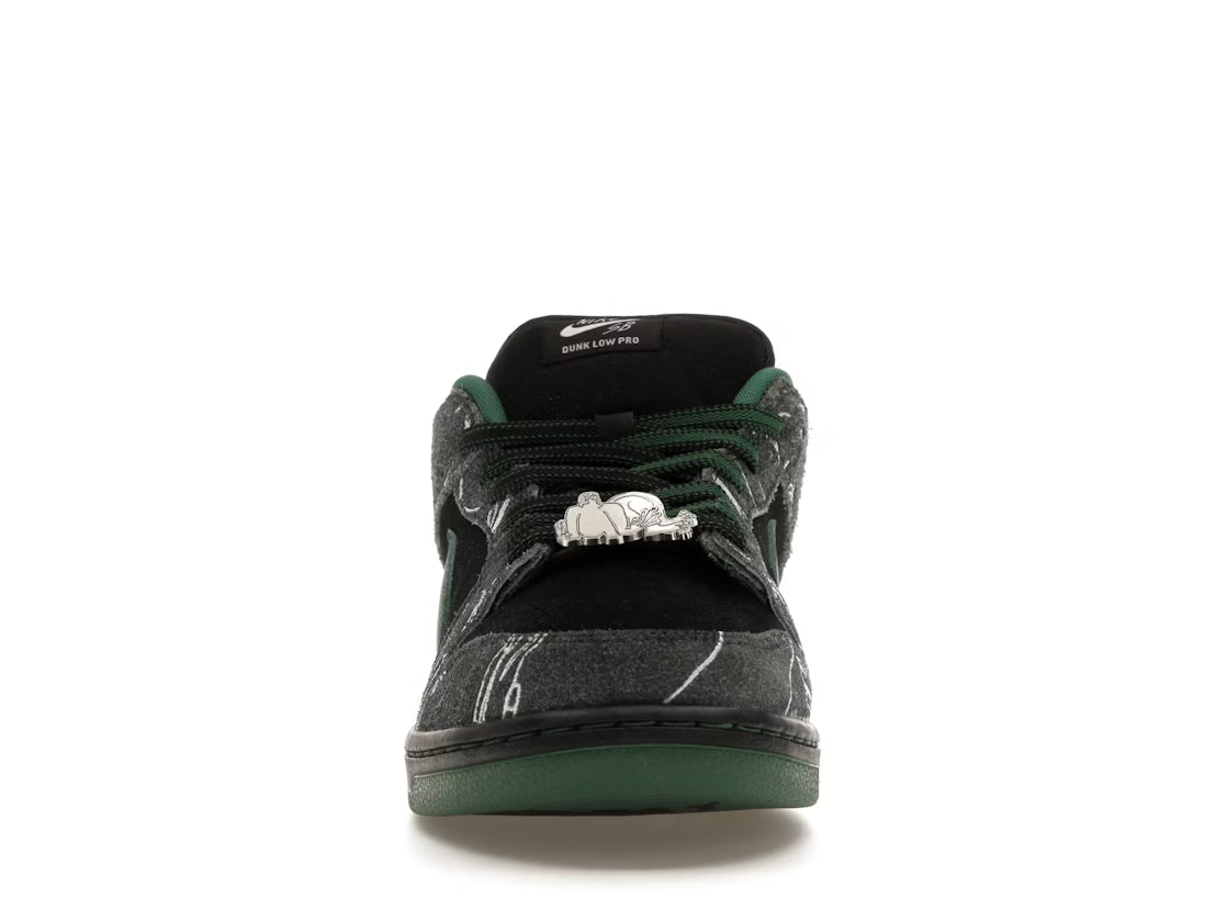 Nike Dunk Low SB There Skateboard