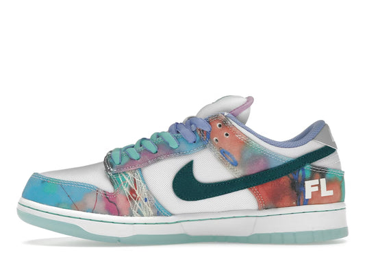 Nike Dunk Low SB Futura Laboratories