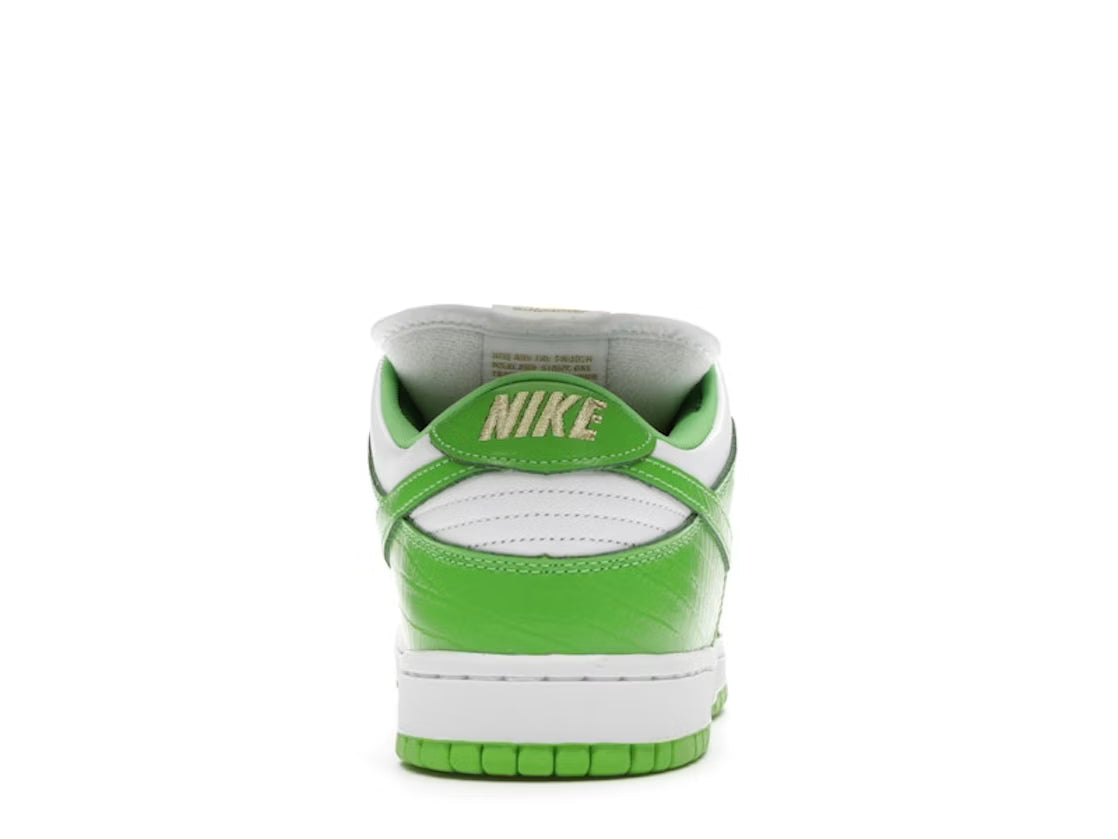Nike Dunk Low SB Supreme Stars Green