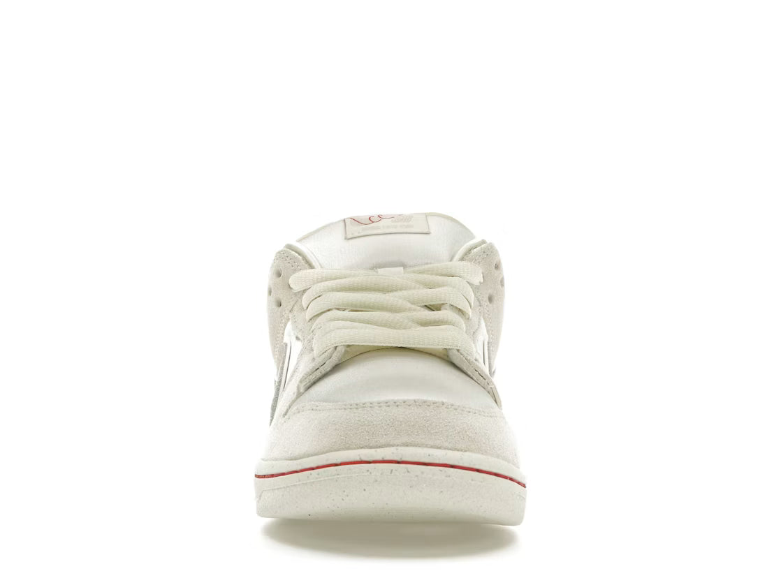 Nike Dunk Low SB City Of Love Light Ivory