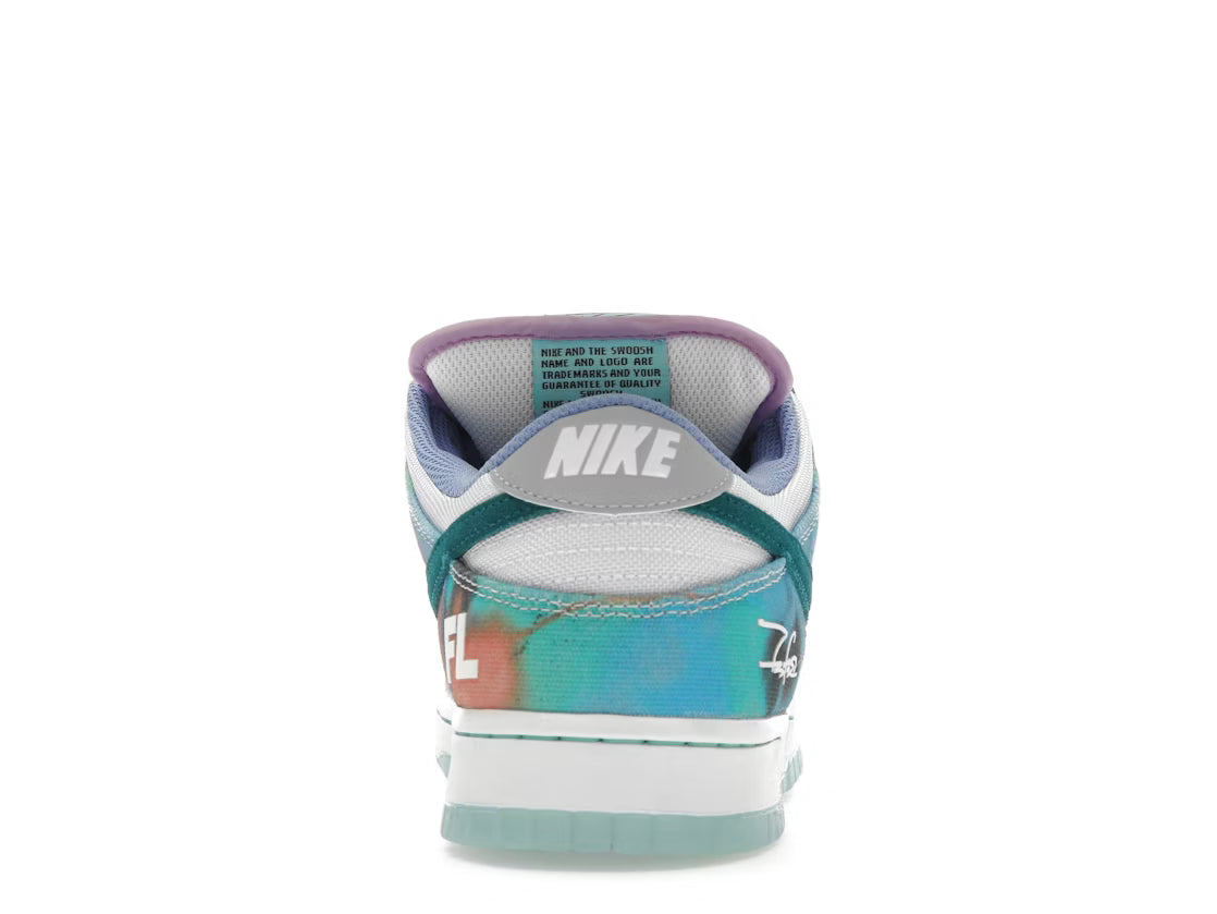 Nike Dunk Low SB Futura Laboratories
