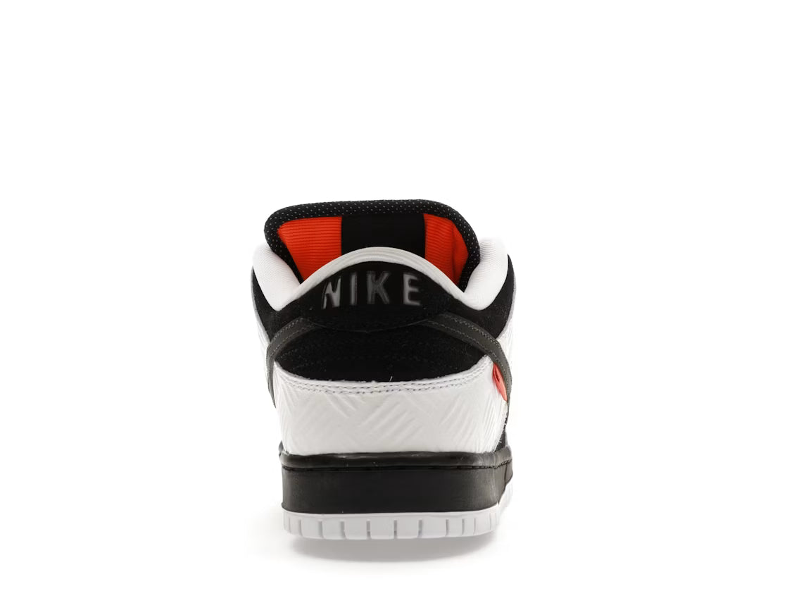 Nike Dunk Low SB Tightbooth