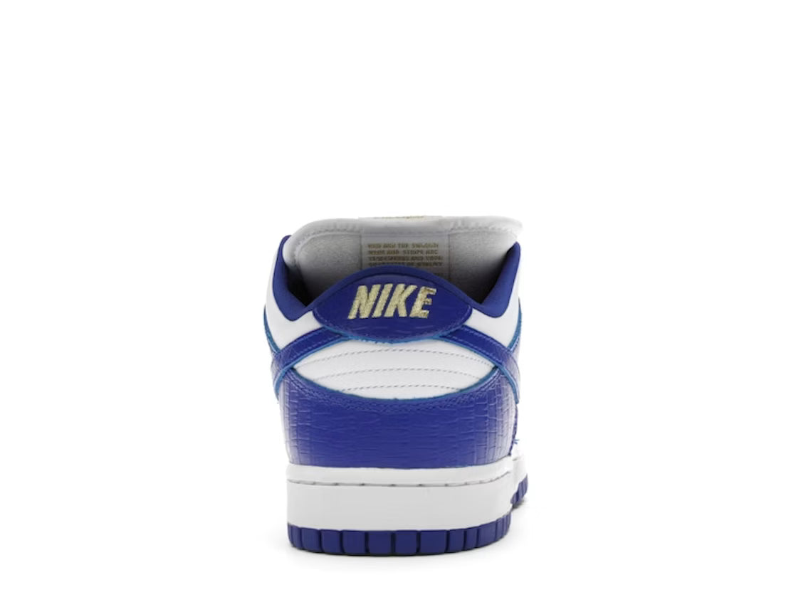 Nike Dunk Low SB Supreme Stars Blue