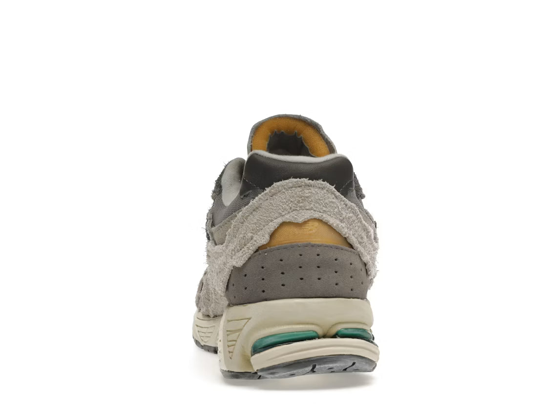 New Balance 2002R Protection Pack Cloud Grey