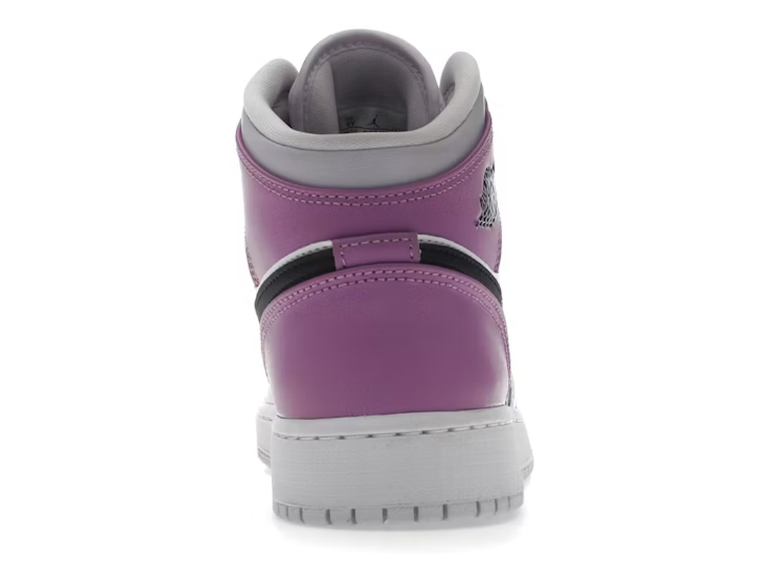 Nike Air Jordan 1 Mid Barley Grape